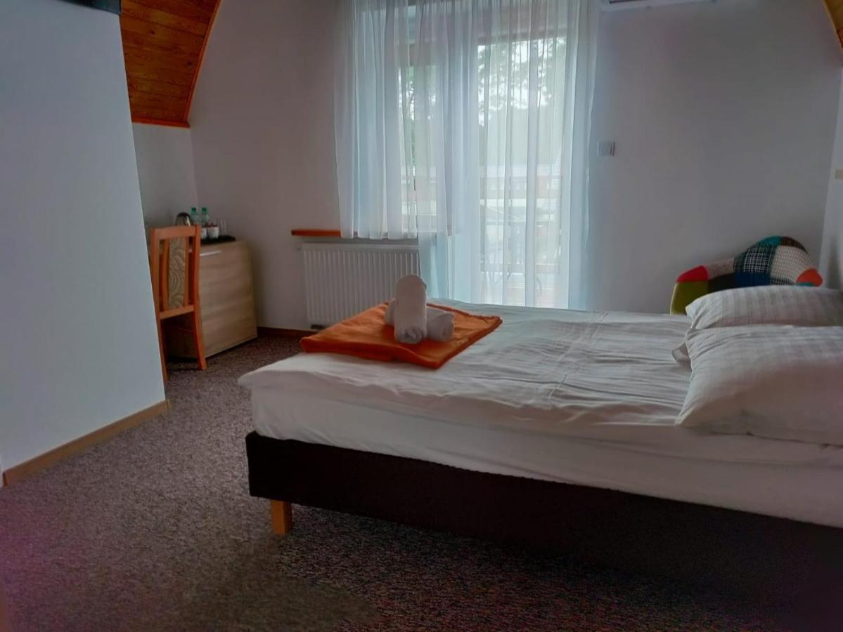"Hel" Wieniec Zdroj Włocławek Exteriér fotografie